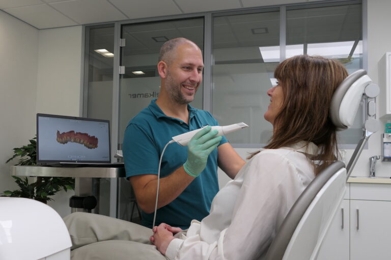 Van Loenen Tandtechniek